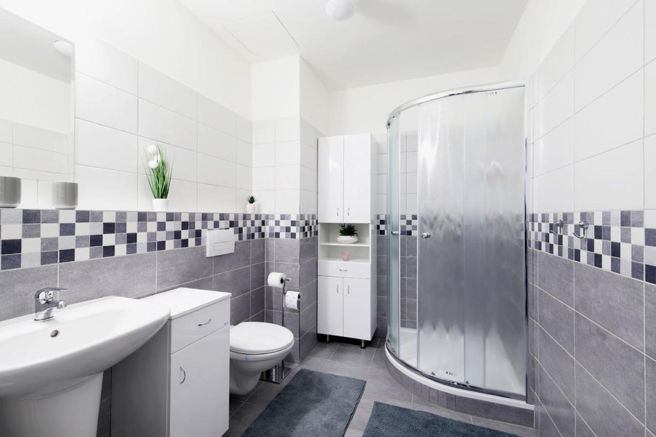 Mountain Apartments Klinovec Hexagon Лоучна-под-Кліновцем Екстер'єр фото