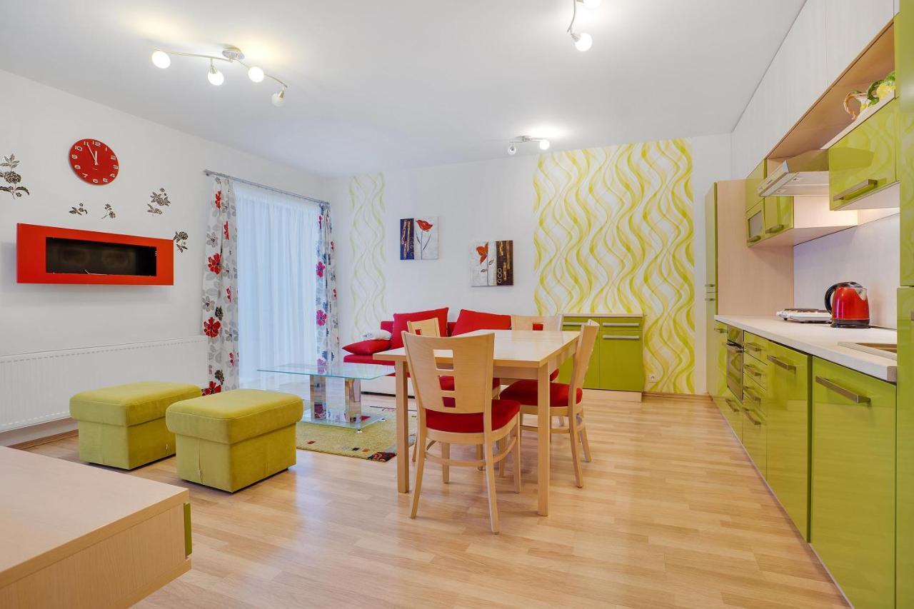 Mountain Apartments Klinovec Hexagon Лоучна-под-Кліновцем Екстер'єр фото