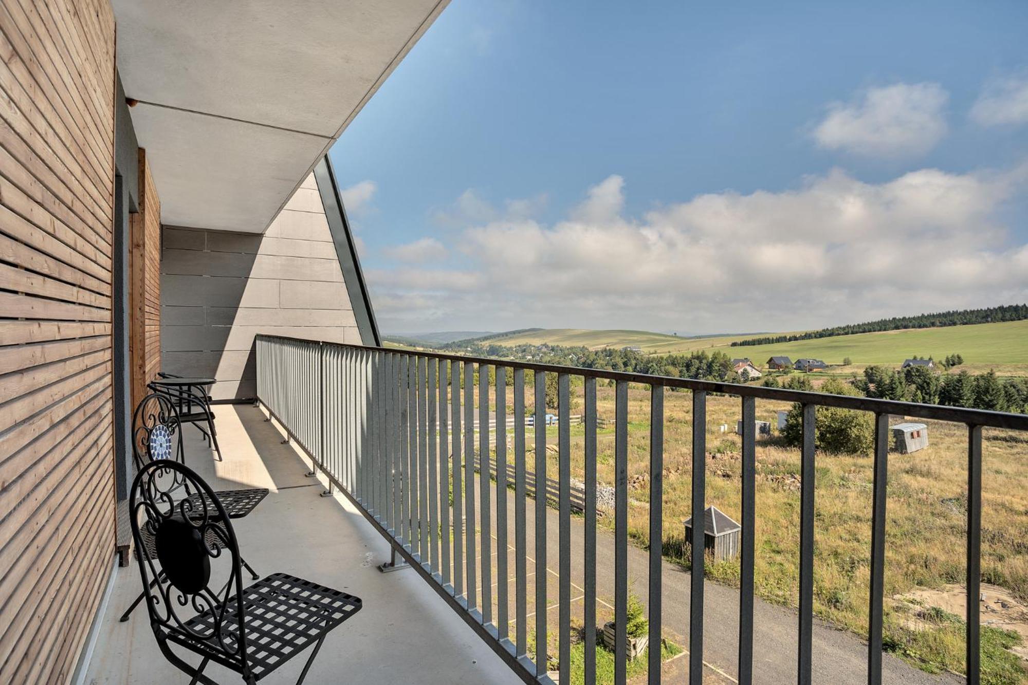 Mountain Apartments Klinovec Hexagon Лоучна-под-Кліновцем Екстер'єр фото